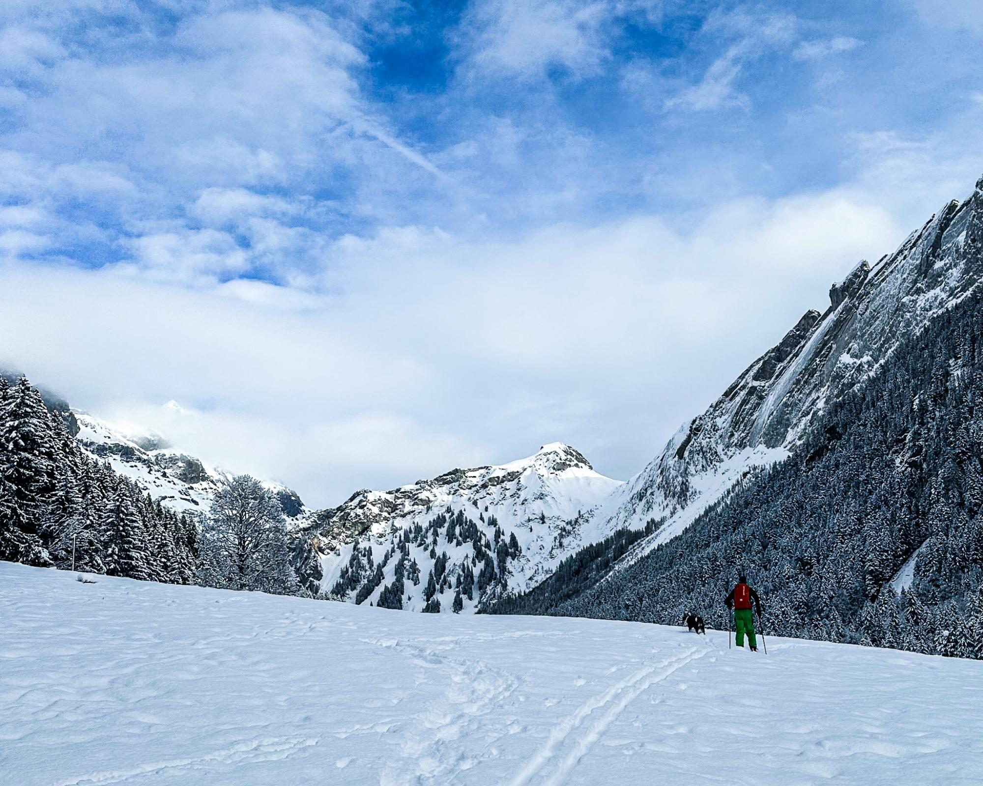 Der Beginn der Route auf der Hochebene von Cergnement