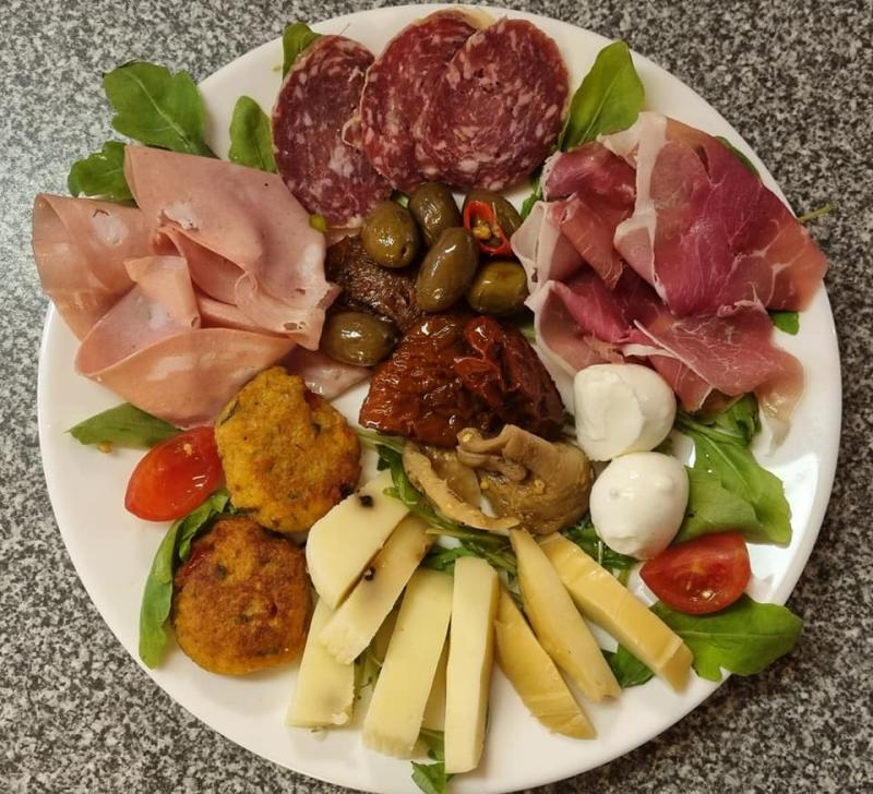 Colonie Libre Italienne - antipasto