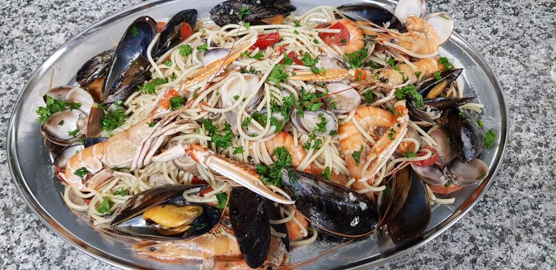 Colonie Libre Italiennt - linguine allo scoglio