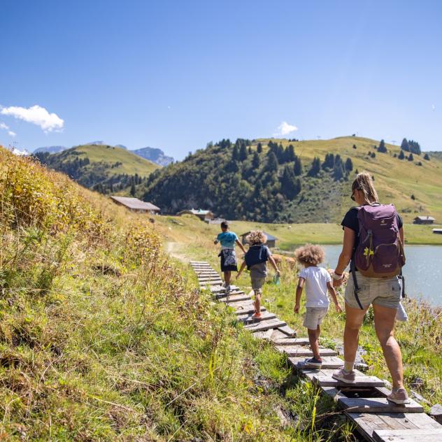 Le tour du Lac de Bretaye