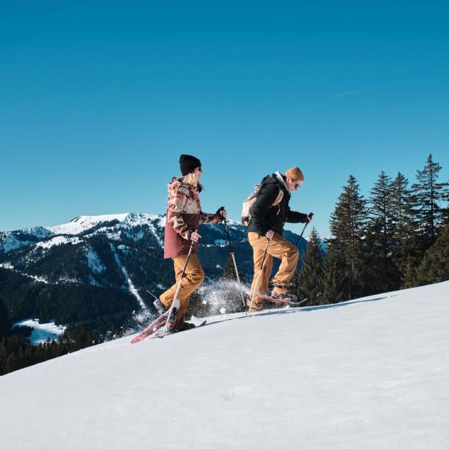 Snowshoe Pilates hike