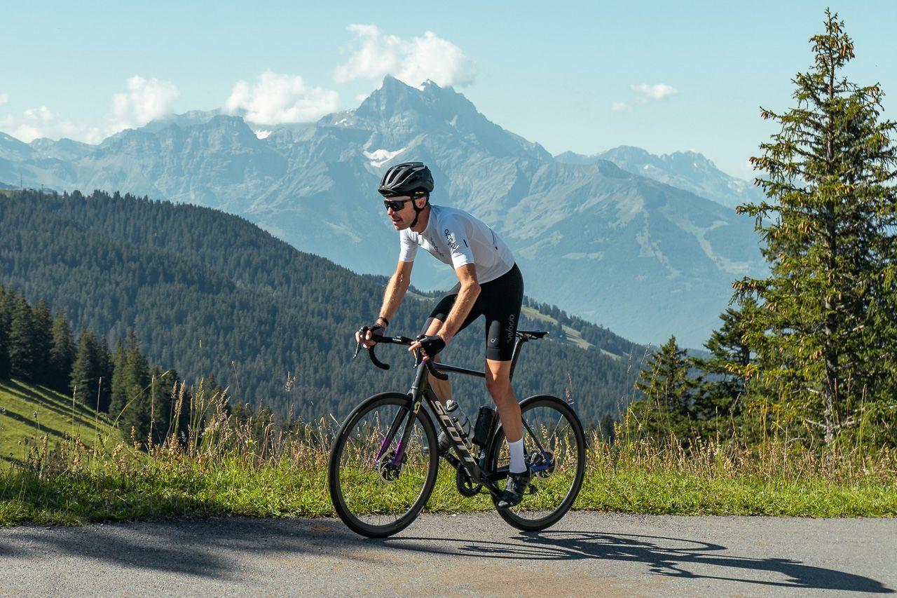 Villars – Col de la Croix (route, 7,4 km, 450 m D+)