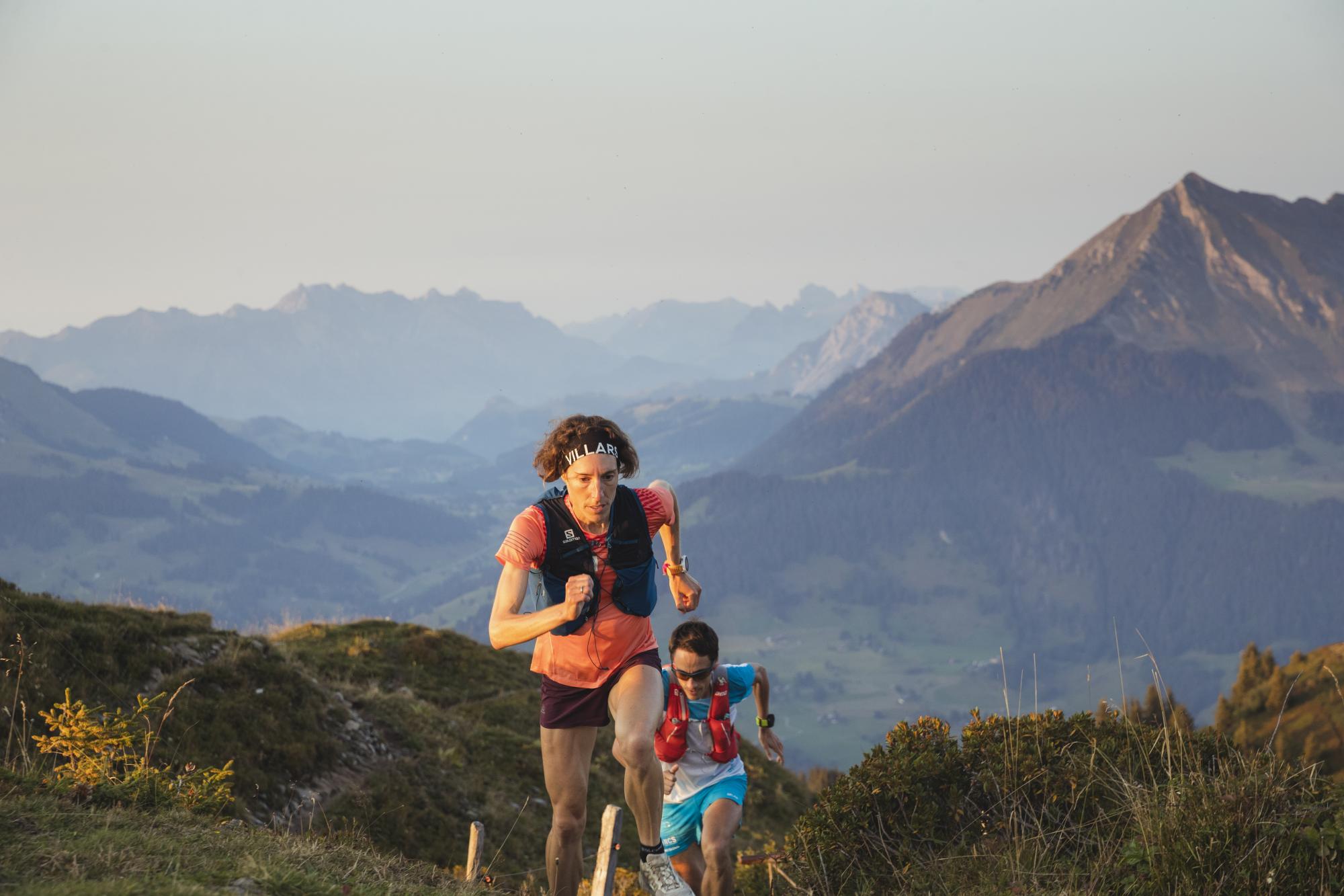 <p>Es ist ein Sport, für den man nur wenig Ausrüstung braucht und bei dem man seine Region oder einige schöne Orte entdecken kann. Man muss kein erfahrener Radfahrer sein, denn jeder kann in seinem eigenen Tempo fahren, und man kann sogar zu Fuss gehen, um sich wohler zu fühlen (sogar ich gehe oft bergauf, um meinen Puls zu senken).</p>
