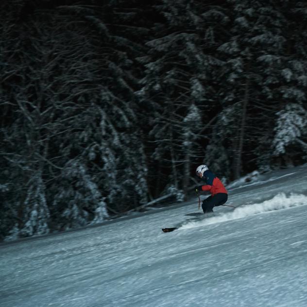 Night skiing in the Alpes Vaudoises