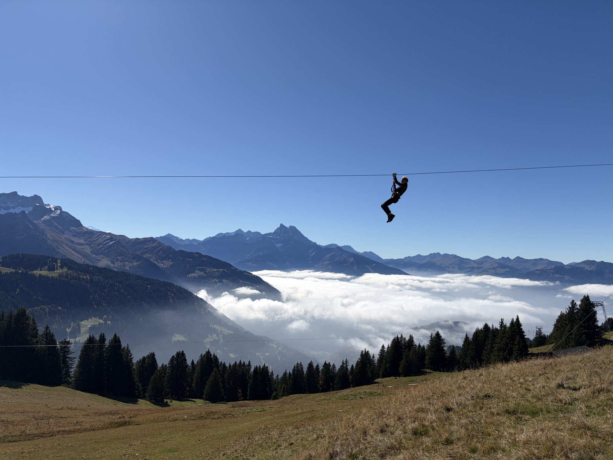 Gaining altitude facing the mountains