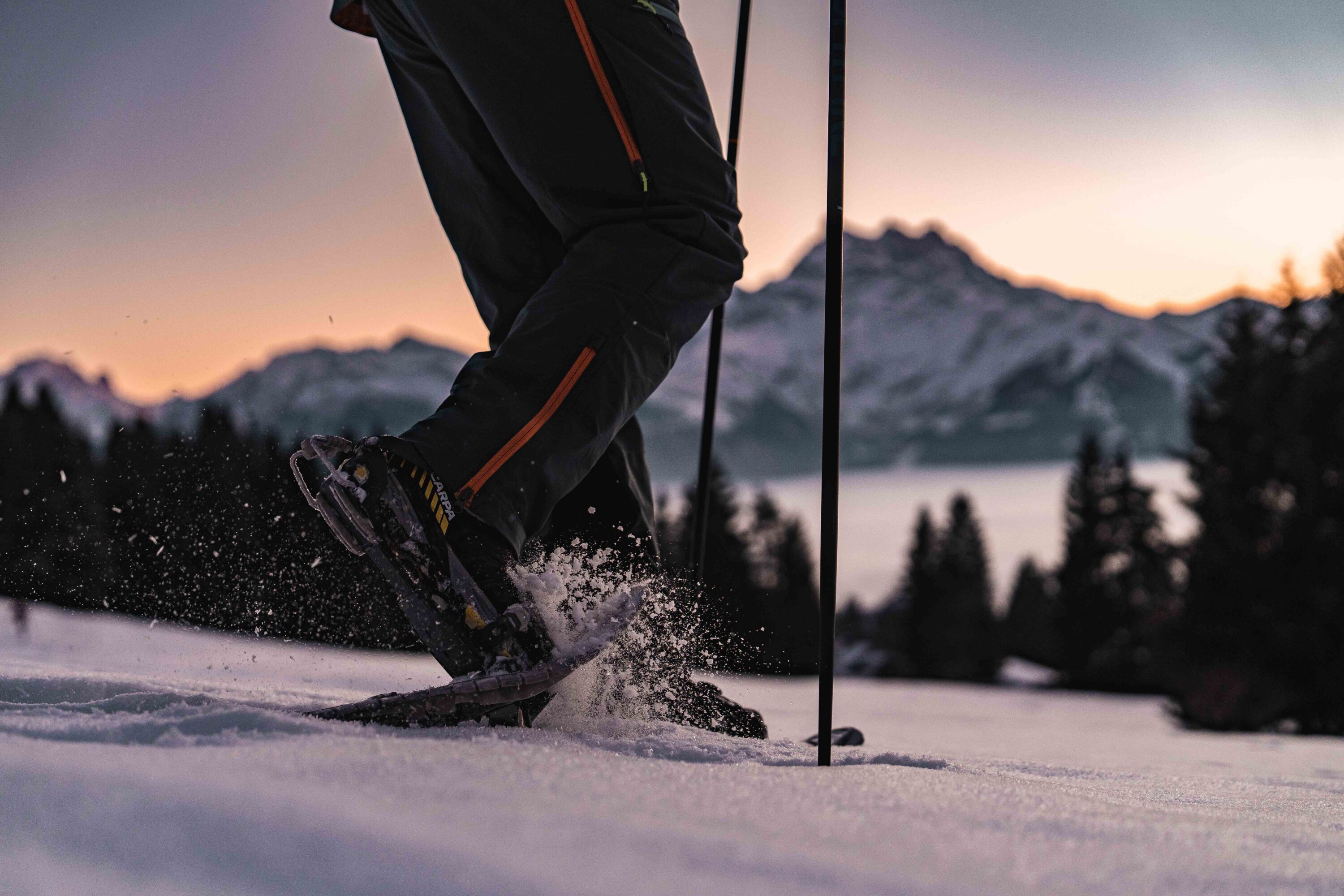 Nachtwanderungen mit Schneeschuhen in den Alpes Vaudoises