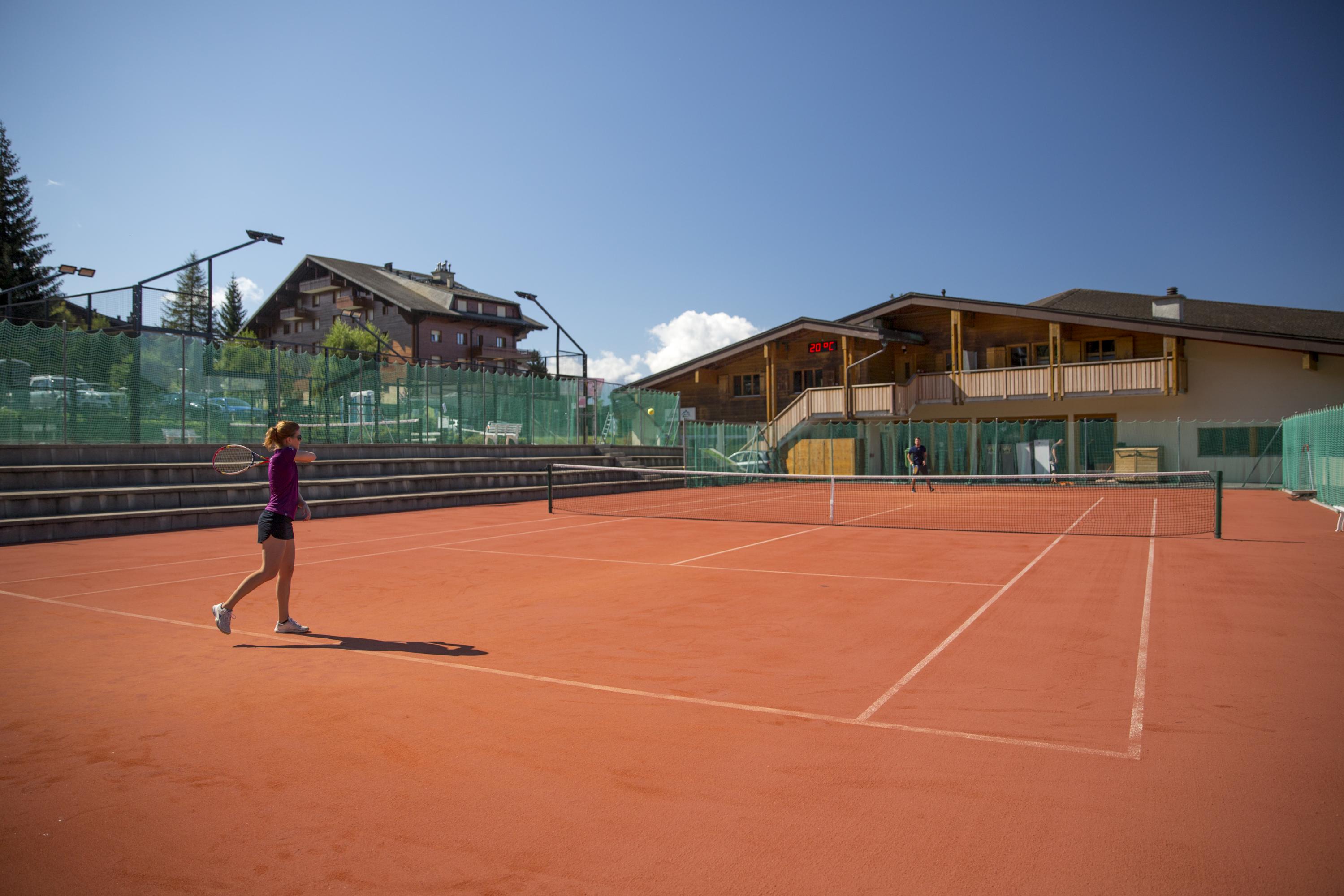 Tennis in Villars