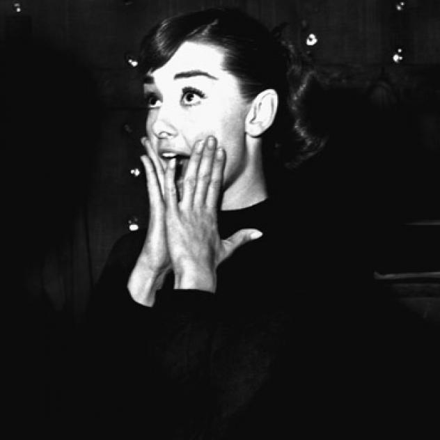 Audrey Hepburn, entre films, vie privée et amitié