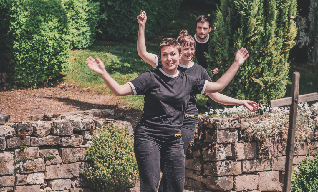 Brunch spectacle improvisation - Les Jardins de Chivrageon