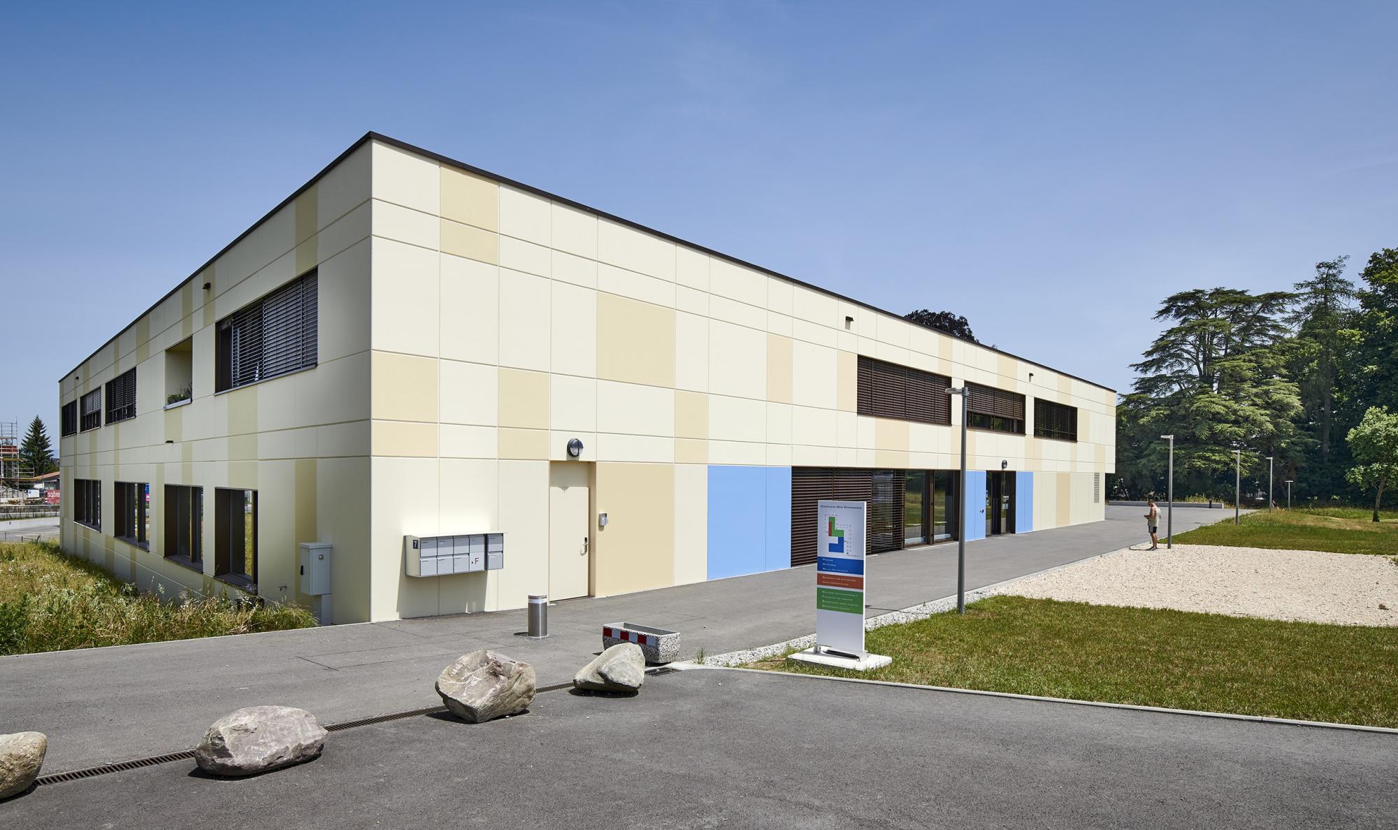 Piscine Cossonay bâtiment
