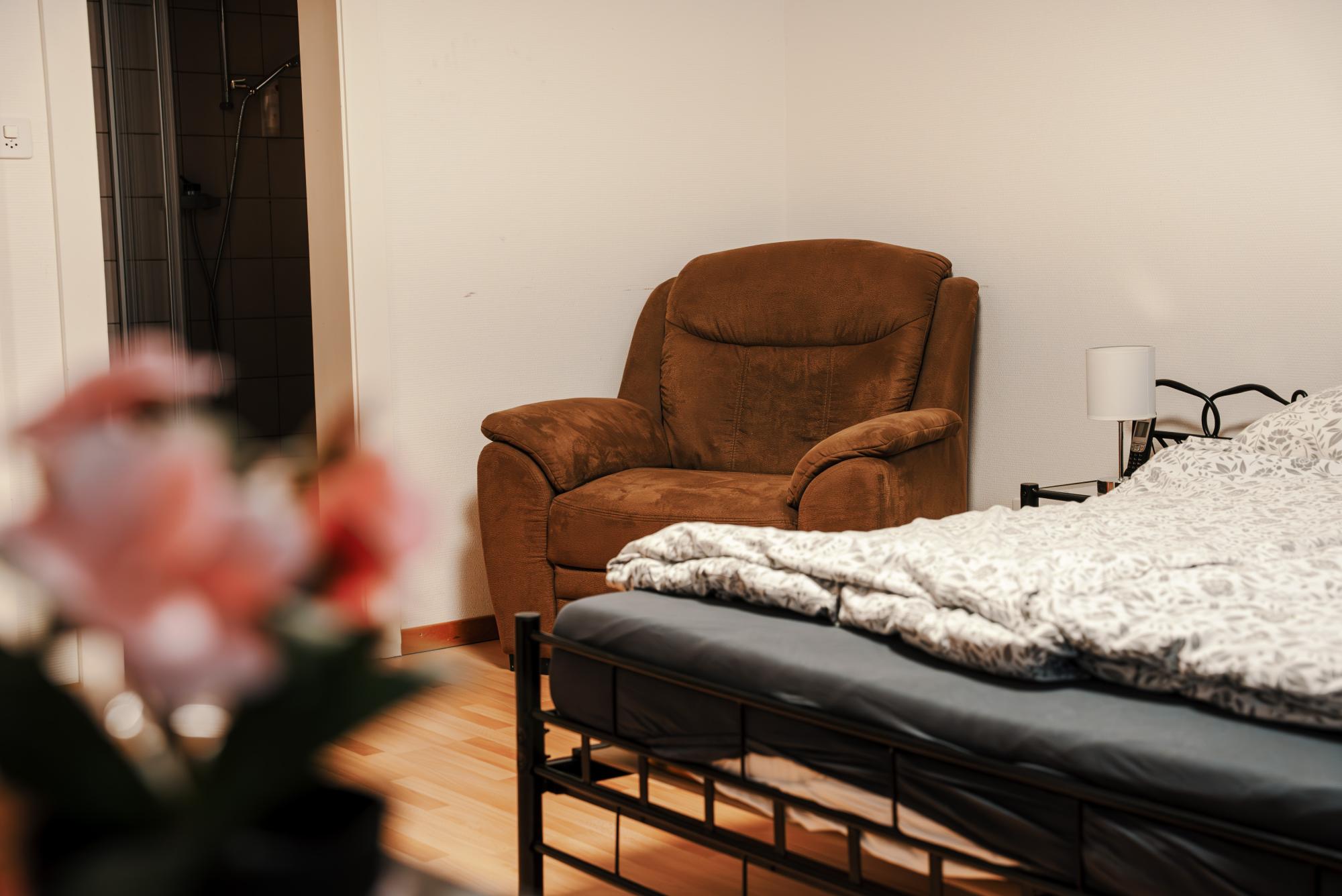 Chambre Auberge communale Ballens ©Simcast  (5)