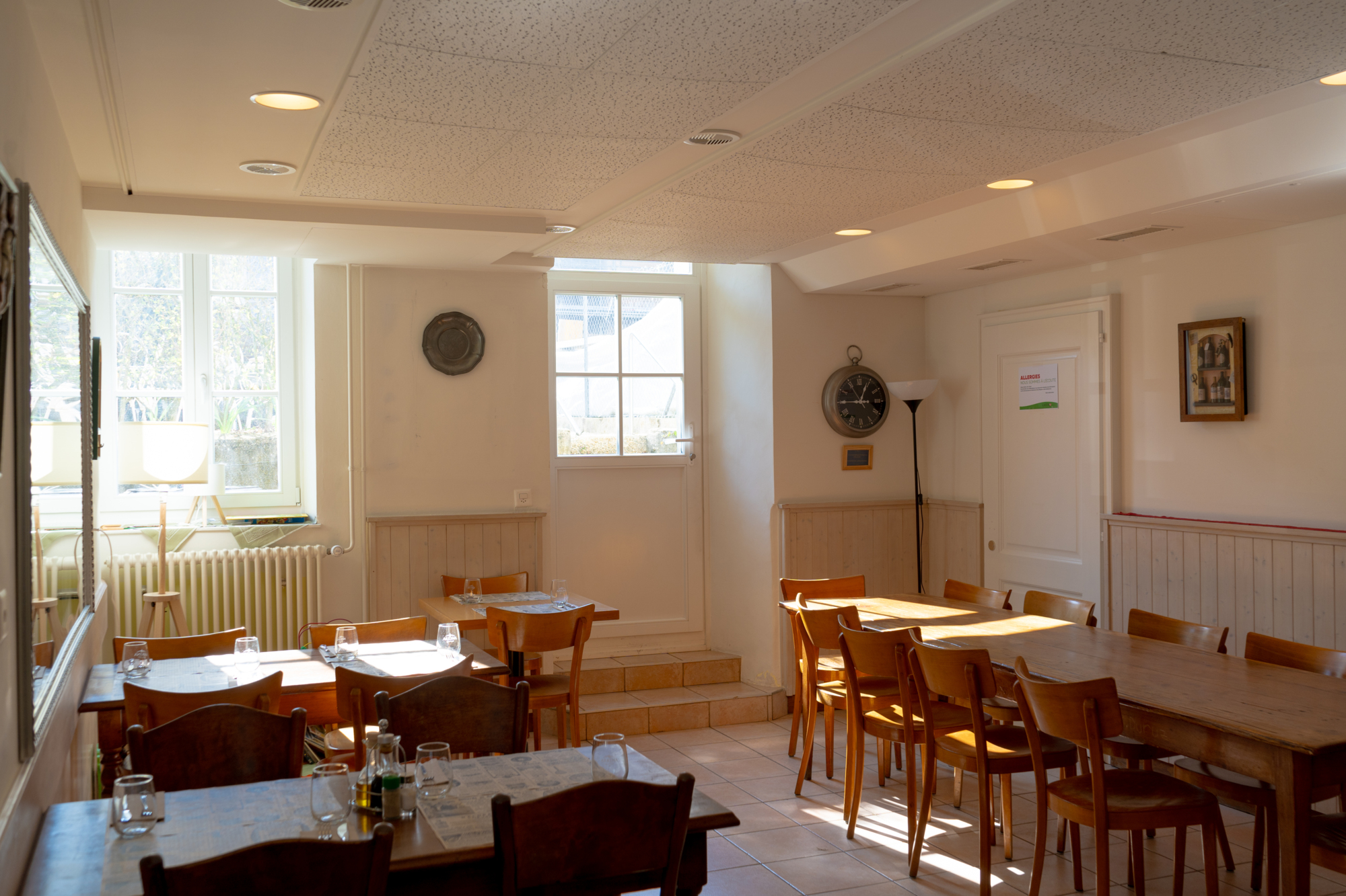 Auberge de commune Colombier-3