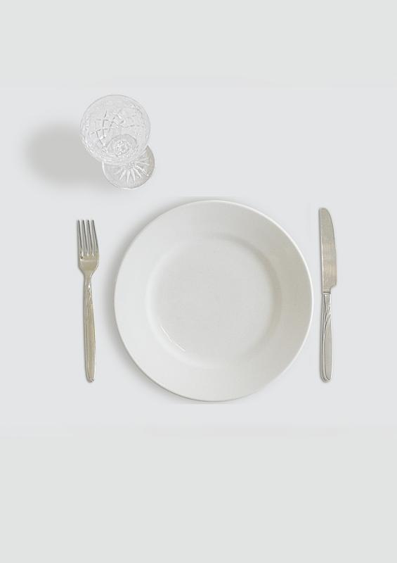 Assiette et fourchette portrait A4 pour brochure V2