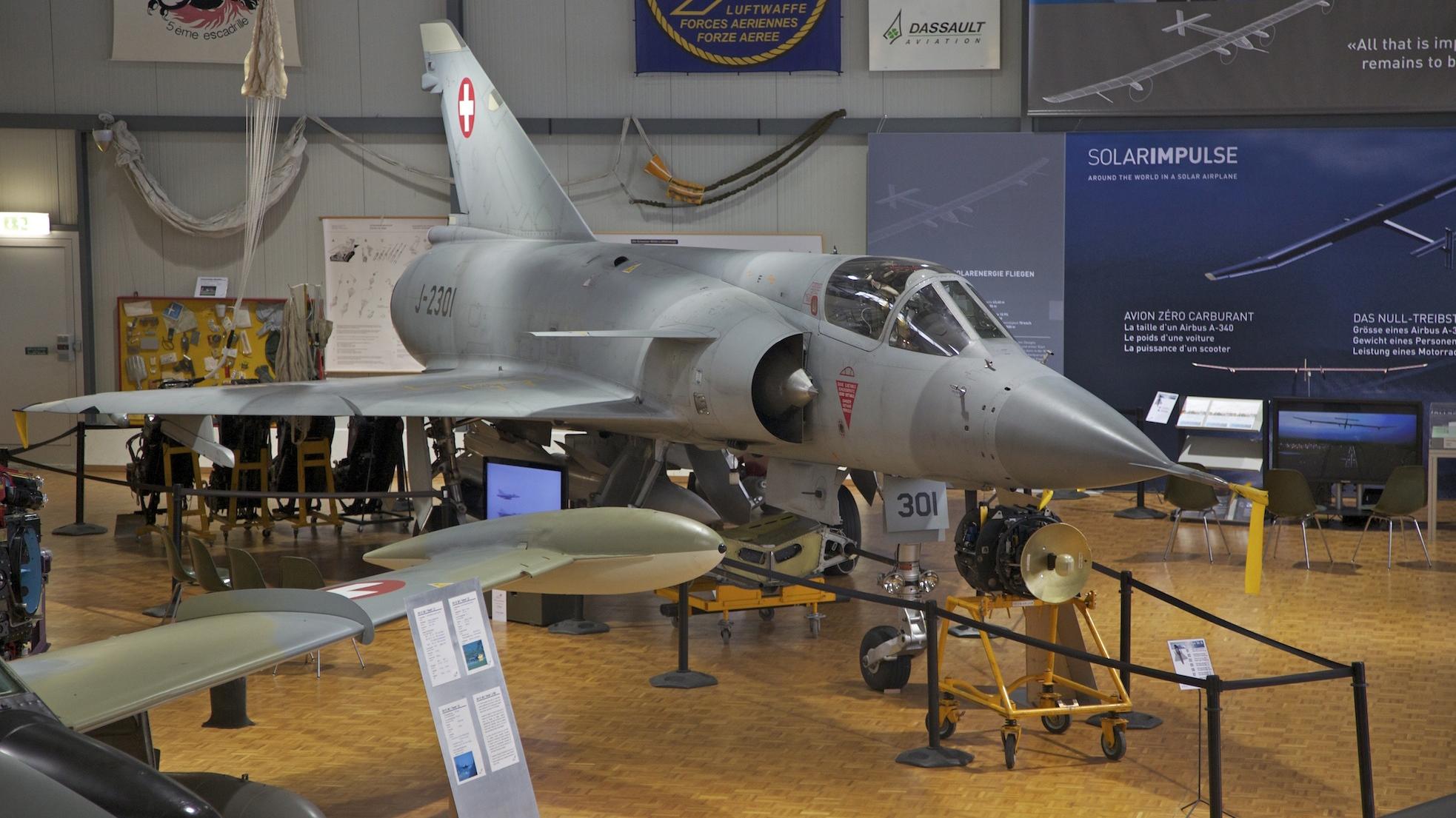 Musée de l'Aviation Clin d'Ailes