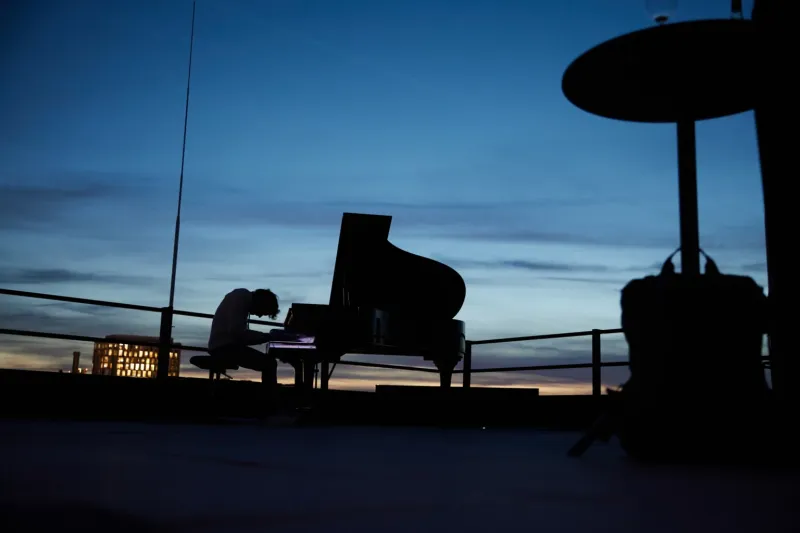 Blue hour - Alain Roche