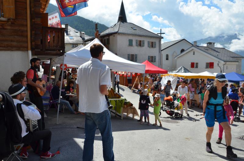 Marché artisanal et fête patronale 2014