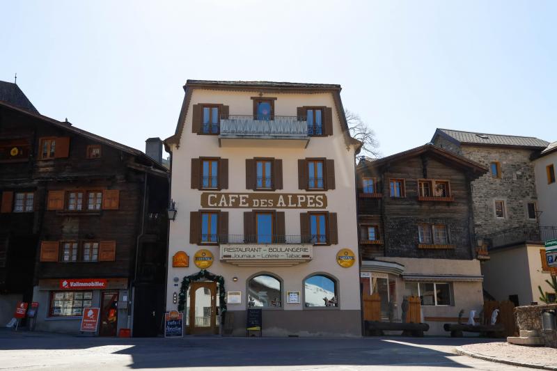 Café des Alpes