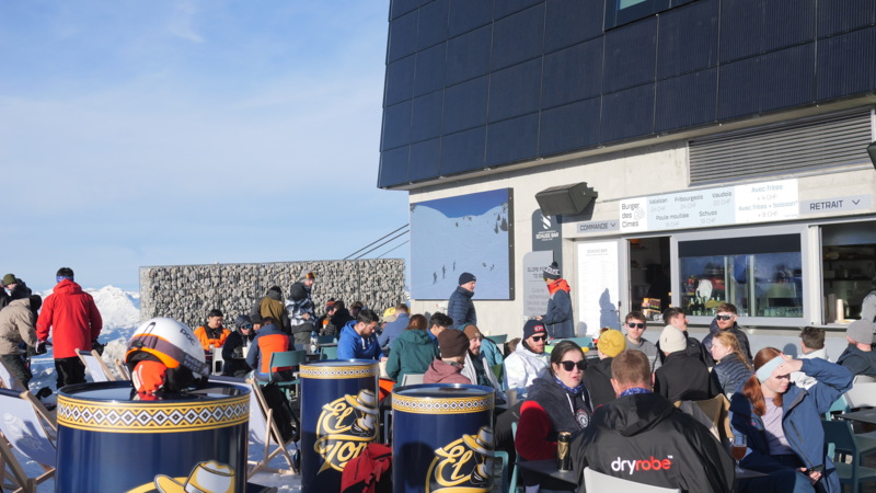 Burger des Cimes et Schuss Bar