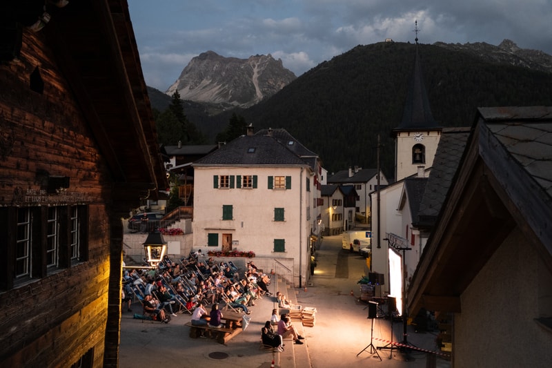 open-air St-Luc