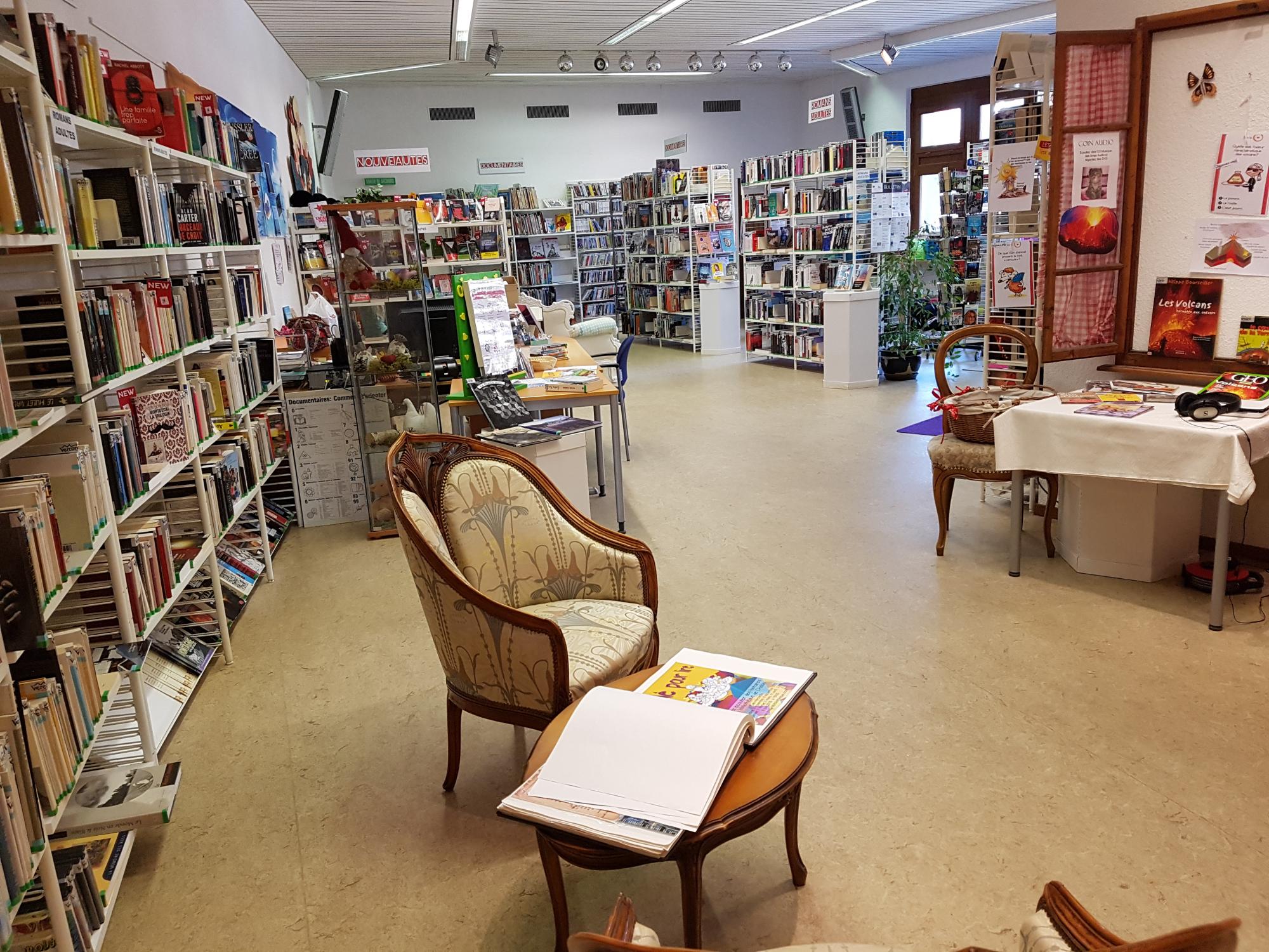Service_Bibliothèque_intérieur