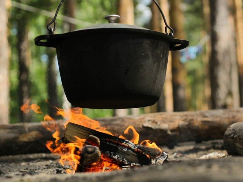 Lavioz refreshment bar ‘Around the fire’