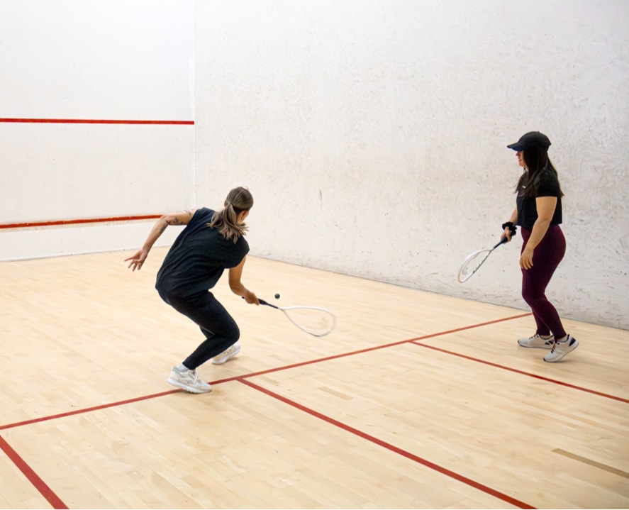 Squash in Leysin