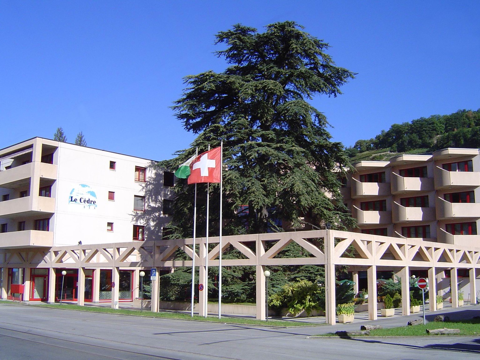 Hôtel le Cèdre