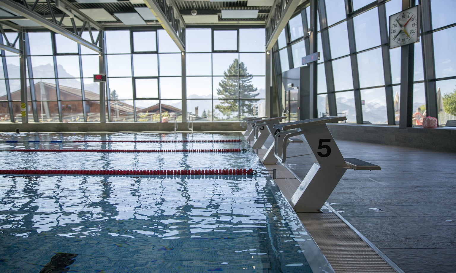 20% | Piscine de Villars