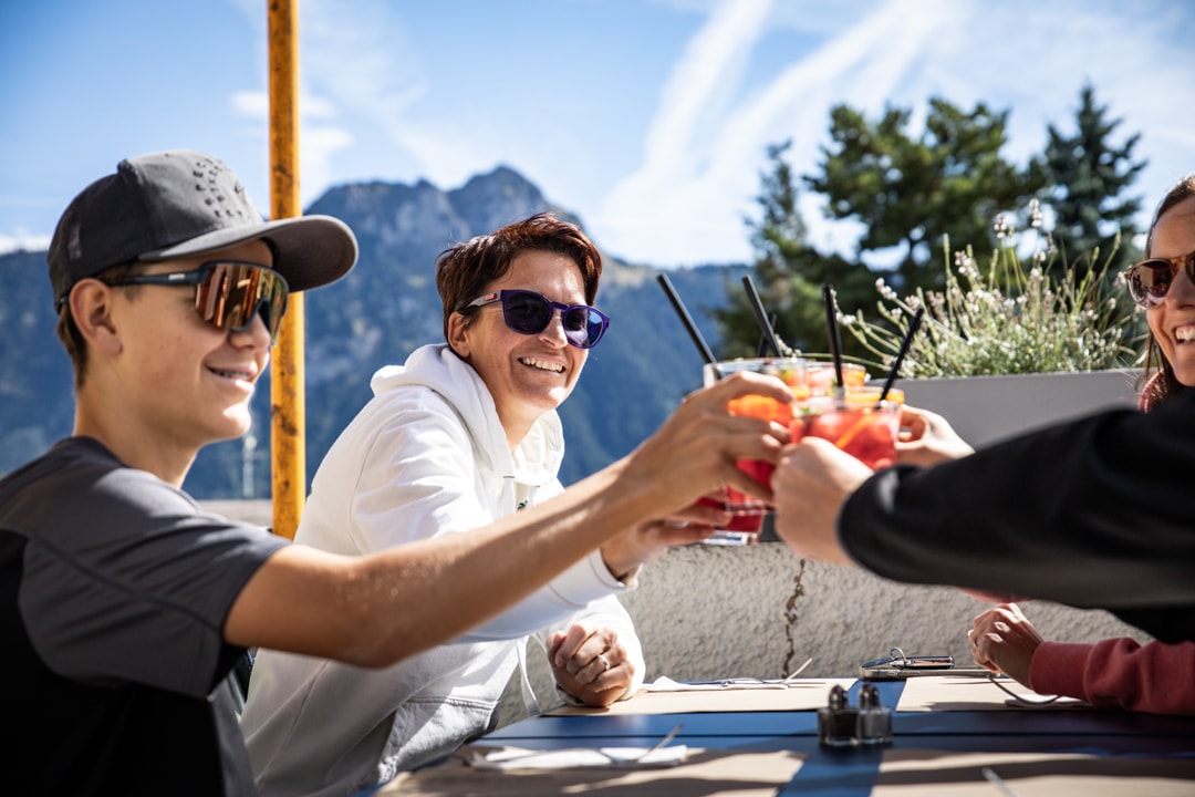 Terrasse - Horizonté Café Leysin