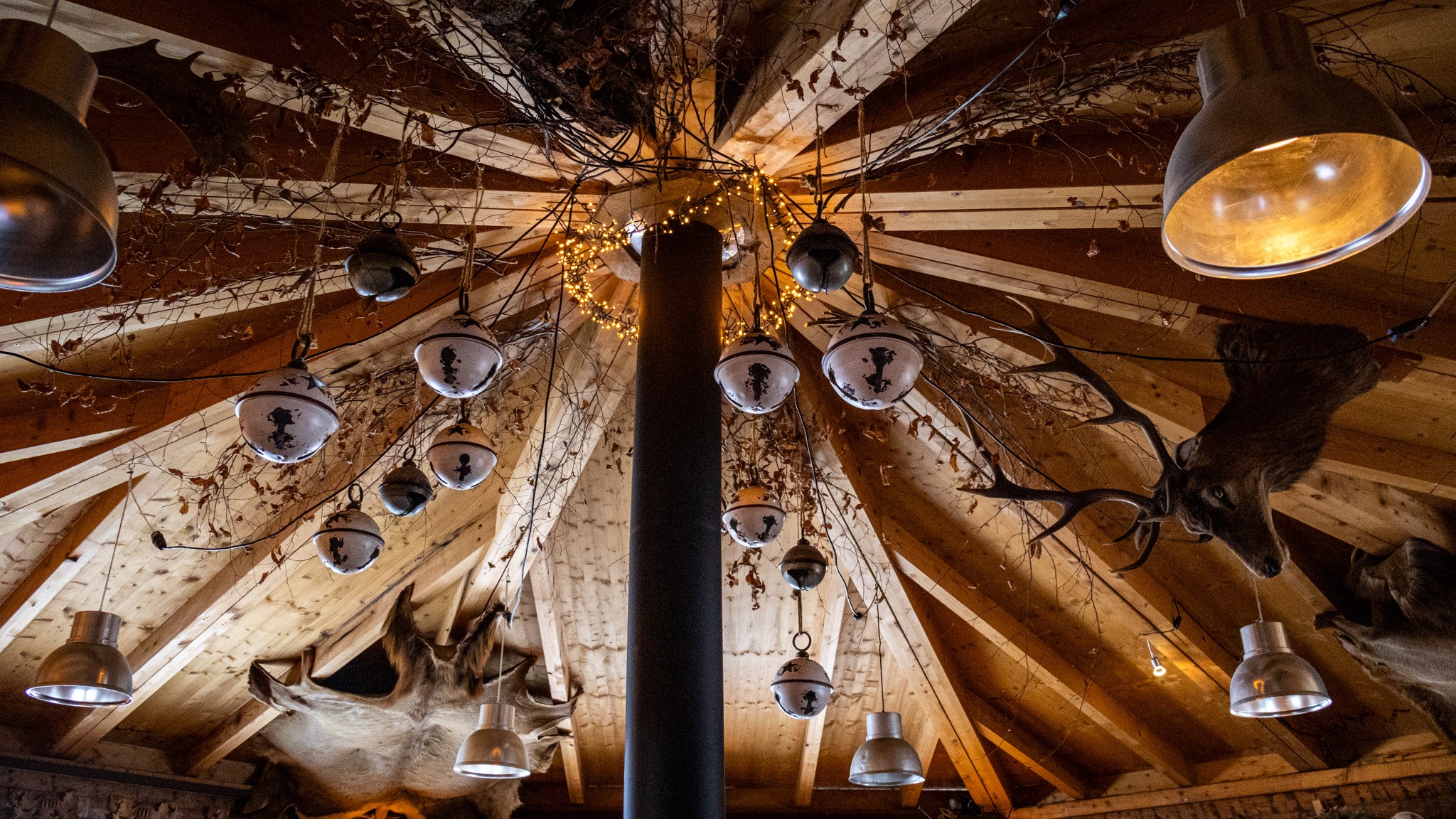 Yourte finlandaise intérieur - hiver – Leysin