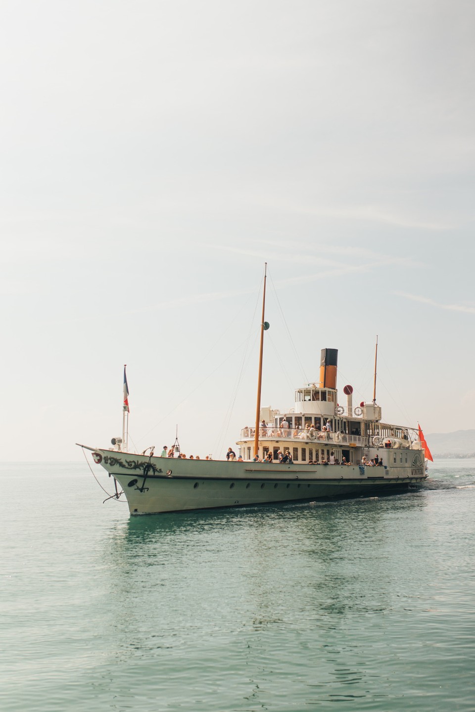 Le bateau "Montreux" au style Belle Époque